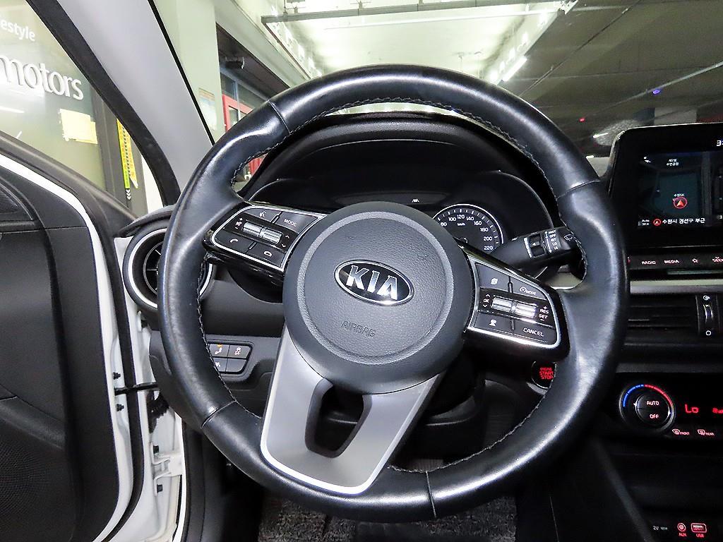 KIA K3 - Vista 10