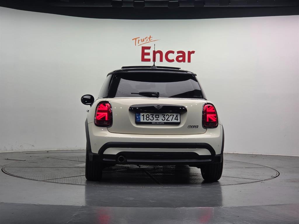 Mini Cooper - Vista 10
