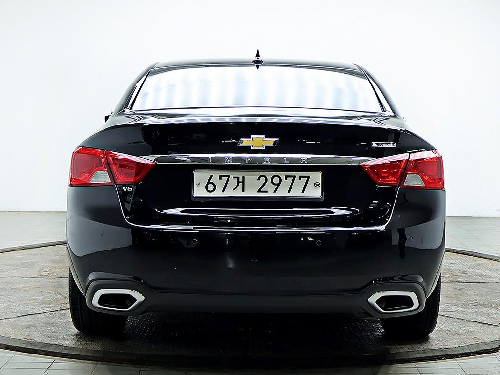 Chevrolet Impala - Vista 3