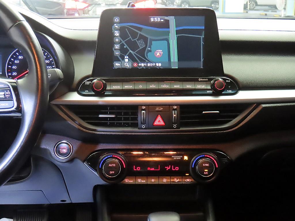 KIA K3 2019 Blanco - Importación desde Corea - HF Imports Iquique - Foto 13