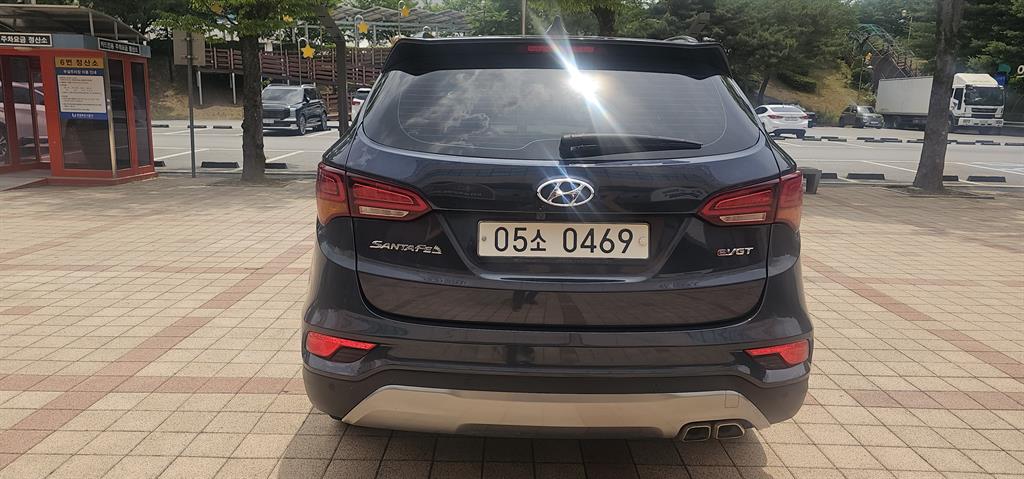 HYUNDAI Santa Fe - Vista 6