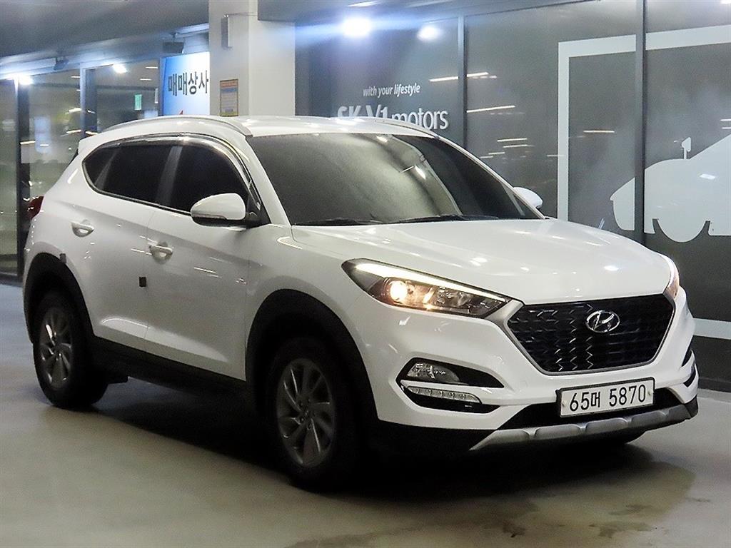 HYUNDAI Tucson 2017 Blanco - Importación desde Corea - HF Imports Iquique - Foto 1