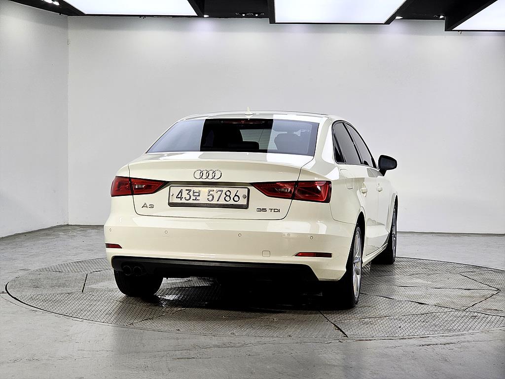 Audi A3 - Vista 3