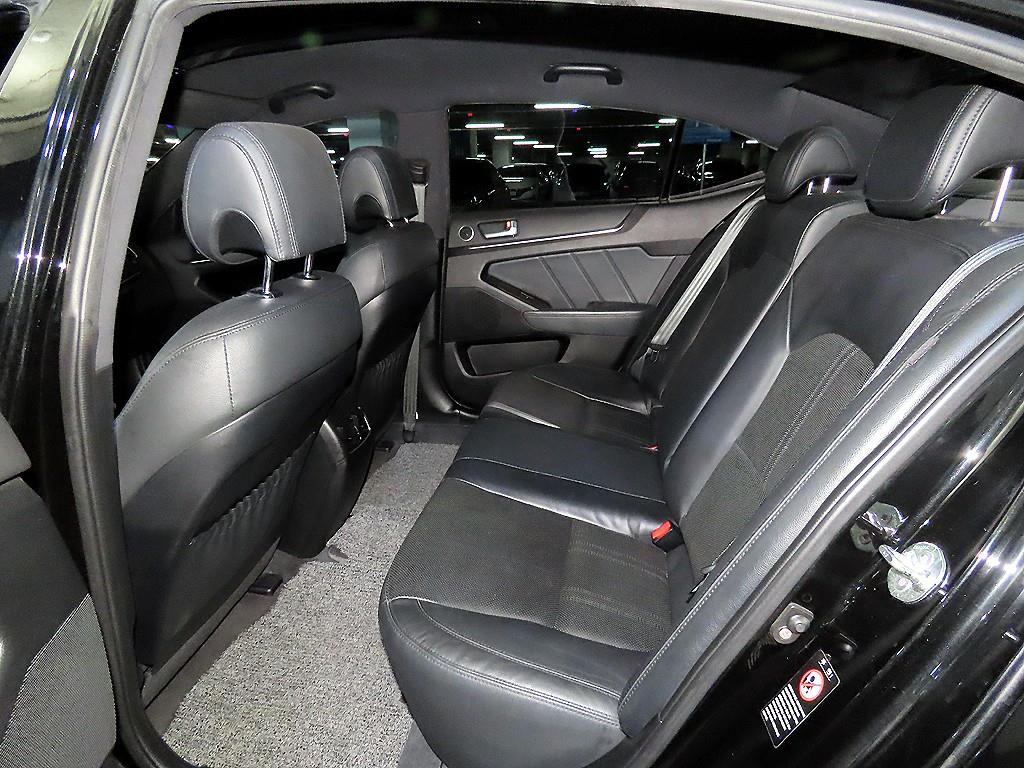 KIA K7 - Vista 9