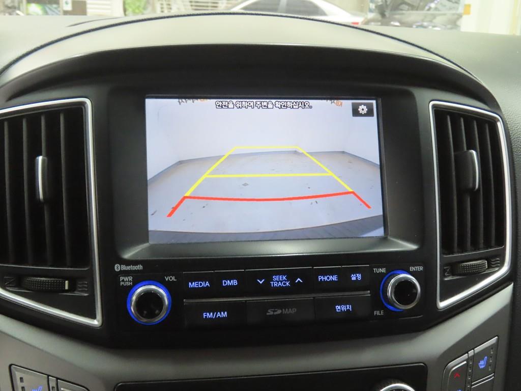 HYUNDAI Starex 2016 Plateado - Importación desde Corea - HF Imports Iquique - Foto 16