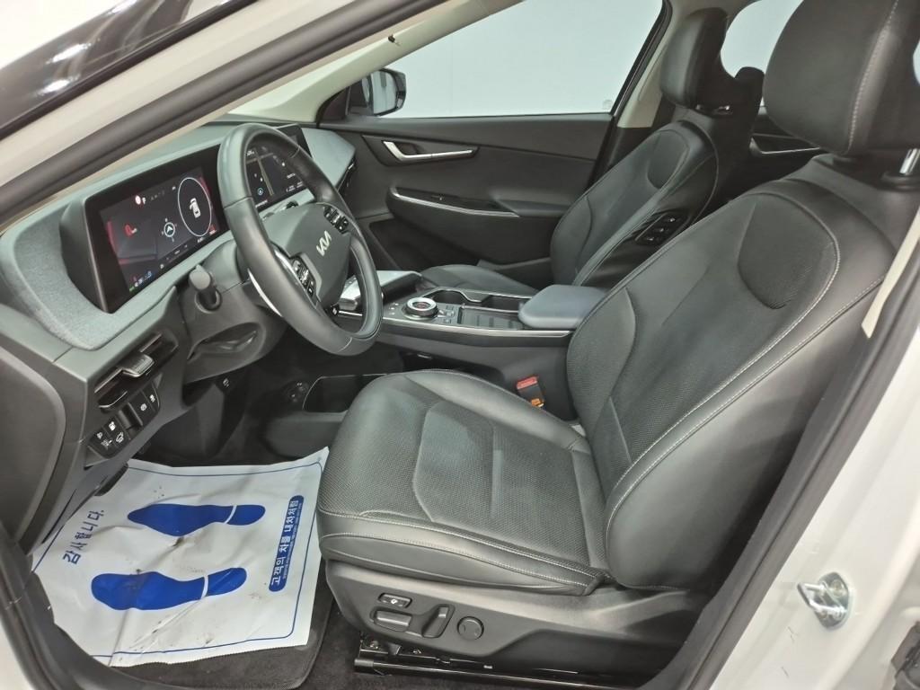 KIA EV6 2021 Blanco - Importación desde Corea - HF Imports Iquique - Foto 13