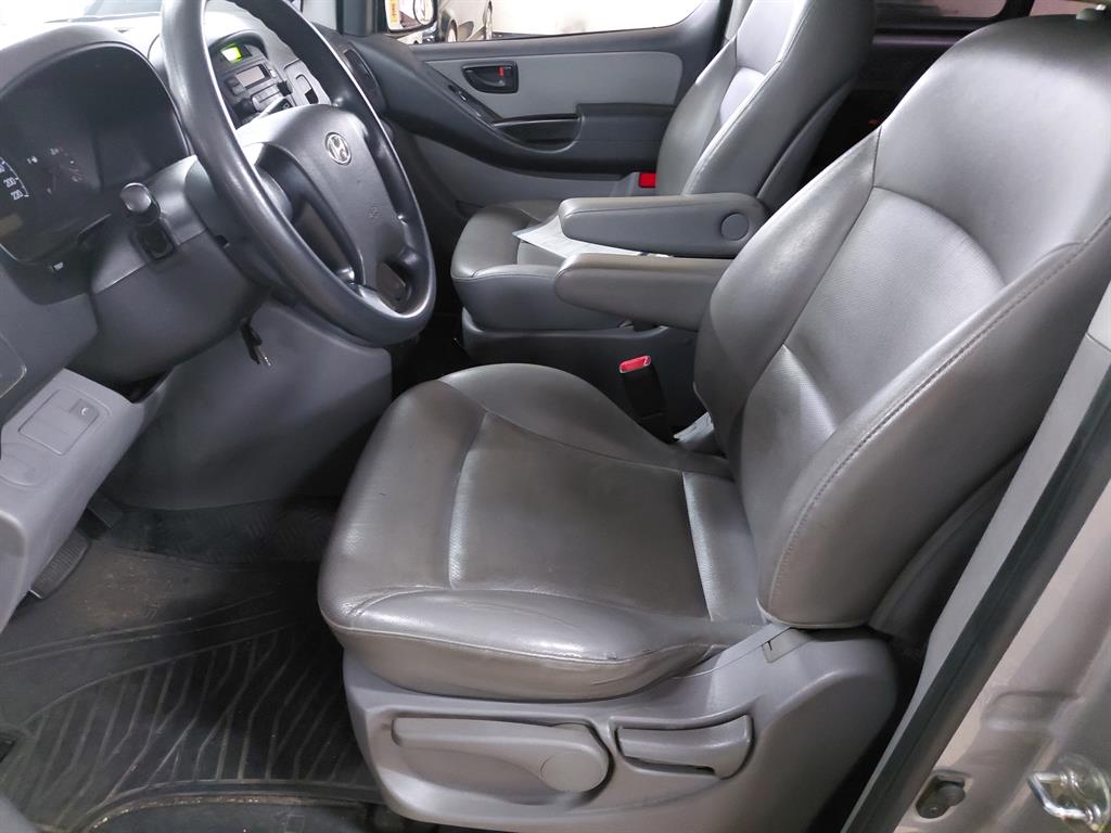 HYUNDAI Starex 2014 Gris - Importación desde Corea - HF Imports Iquique - Foto 15