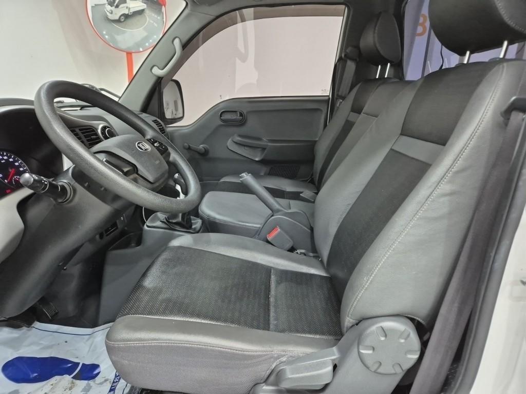 Small Truck Cargo (small) 2021 Blanco - Importación desde Corea - HF Imports Iquique - Foto 15