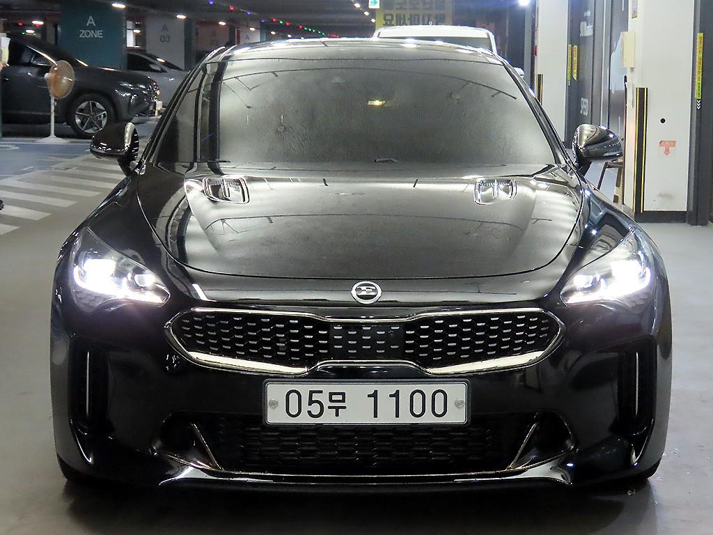 KIA Stinger - Vista 2