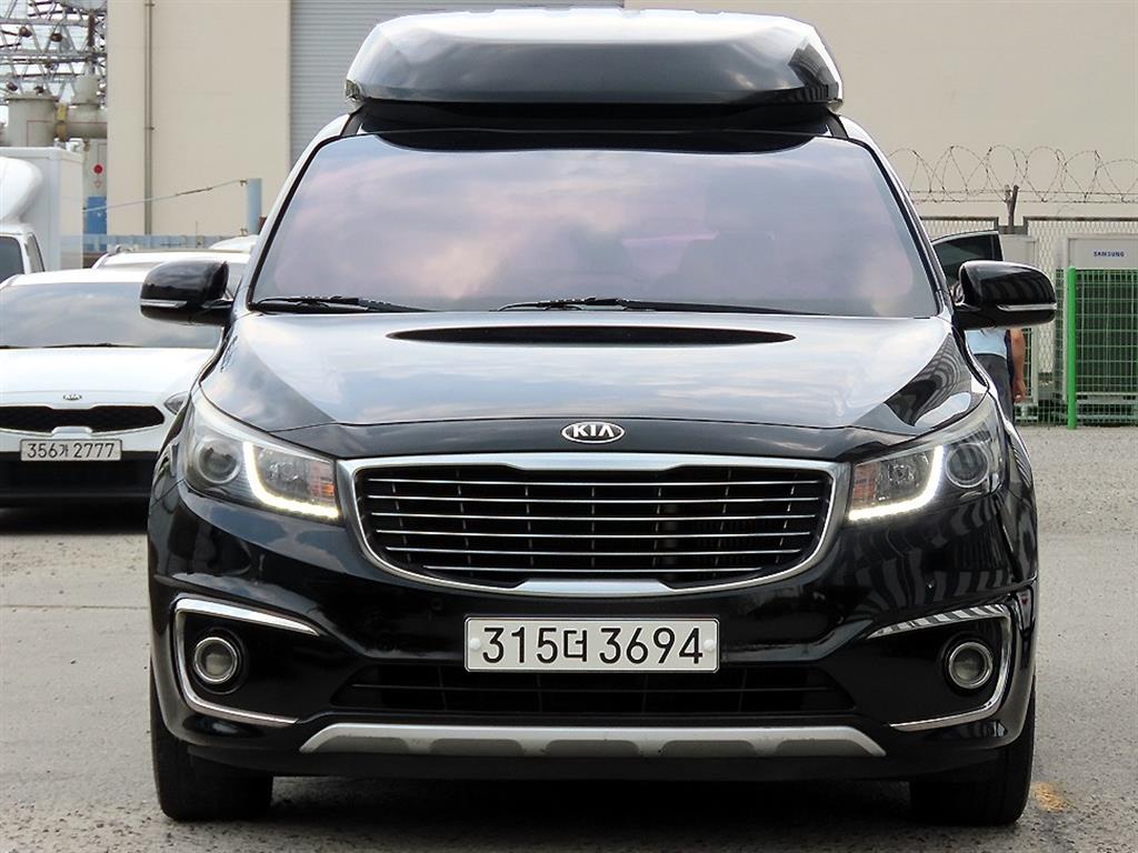 KIA Carnival 2017 - Importación desde Corea - HF Imports Iquique - Foto 1