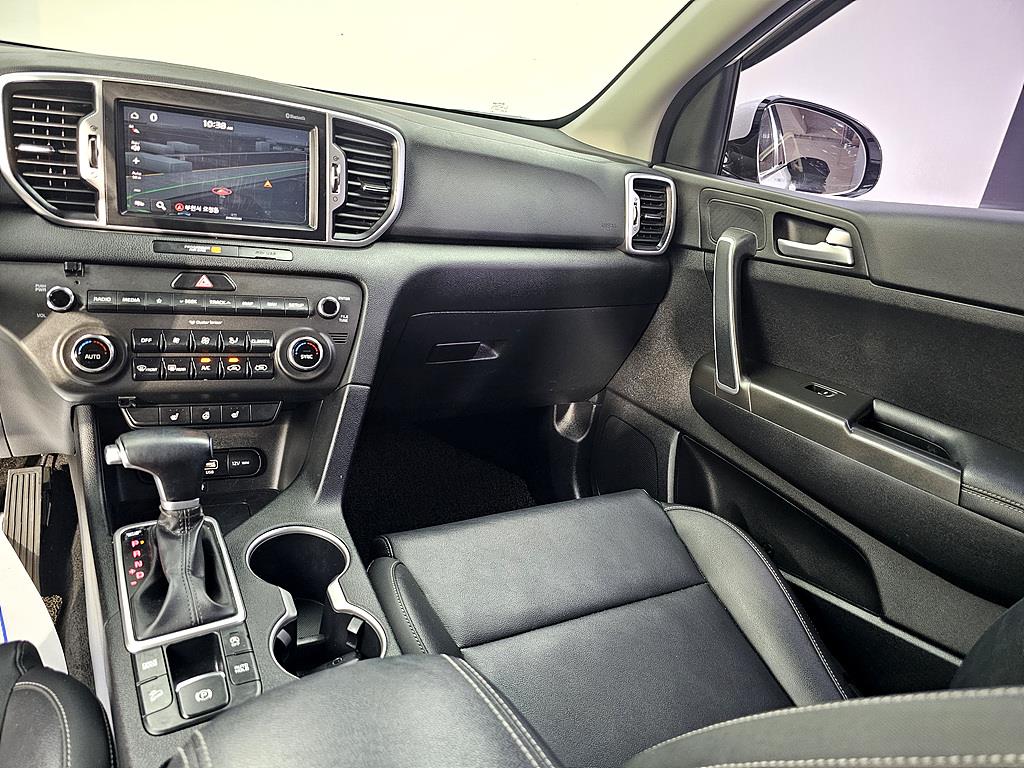 KIA Sportage - Vista 12