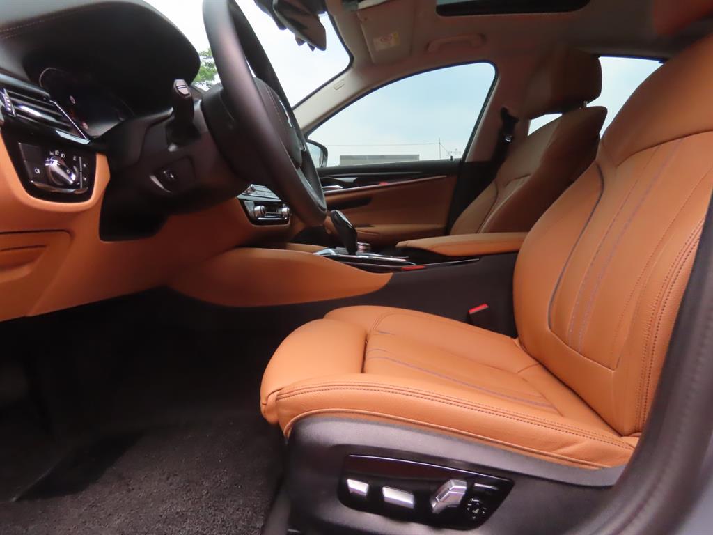 BMW 5 Series 2023 Gris - Importación desde Corea - HF Imports Iquique - Foto 17