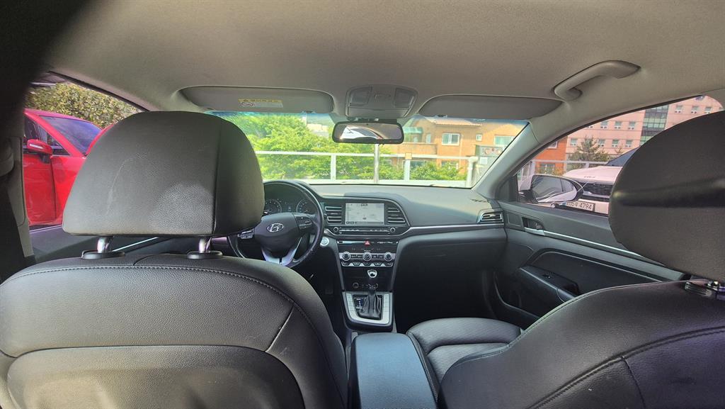 HYUNDAI Avante 2019 Blanco - Importación desde Corea - HF Imports Iquique - Foto 14