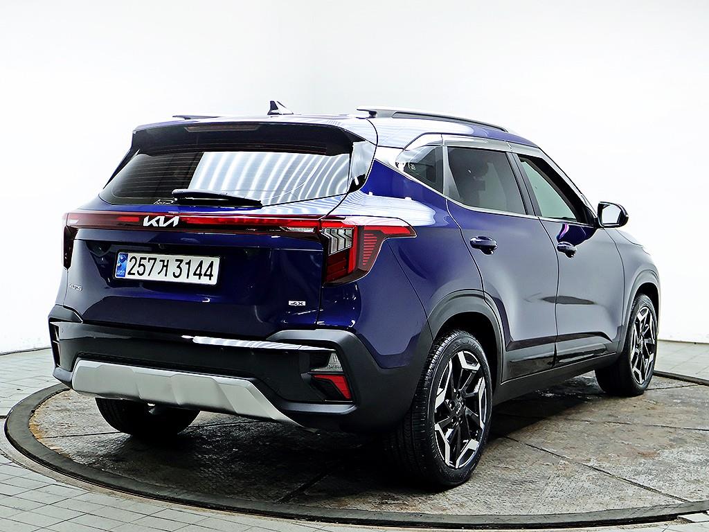 KIA Seltos - Vista 6