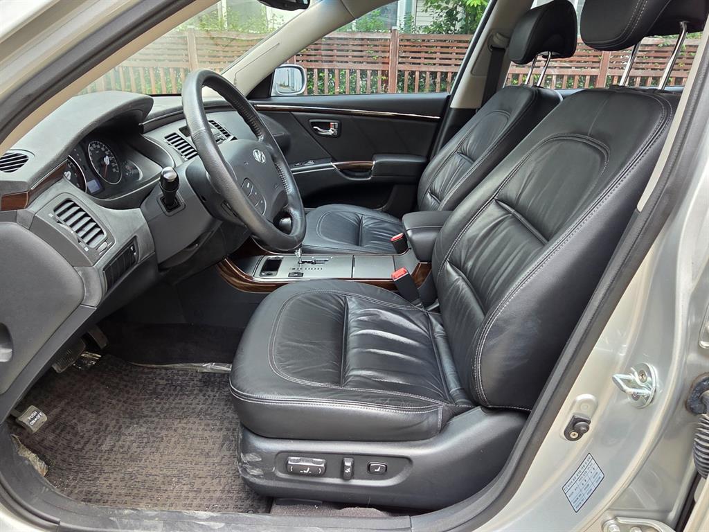 HYUNDAI Grandeur - Vista 10