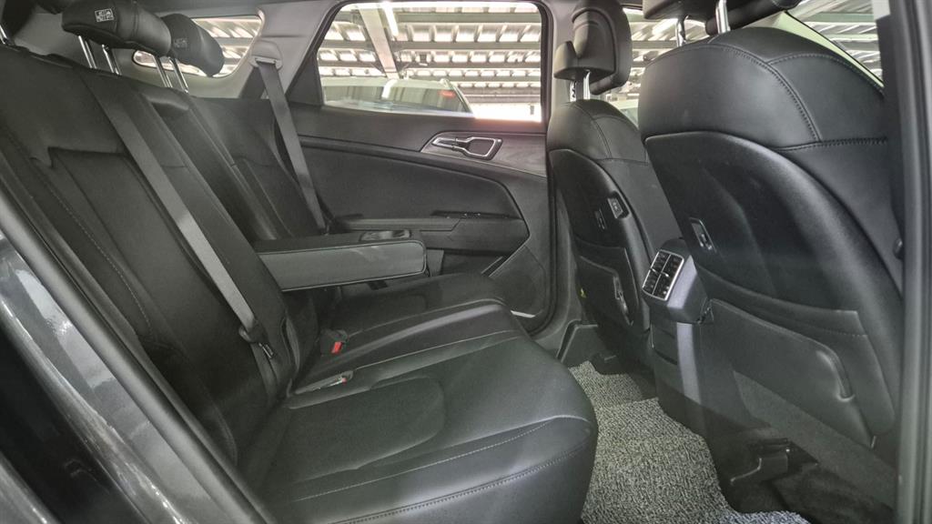 KIA Sportage 2022 Gris - Importación desde Corea - HF Imports Iquique - Foto 16