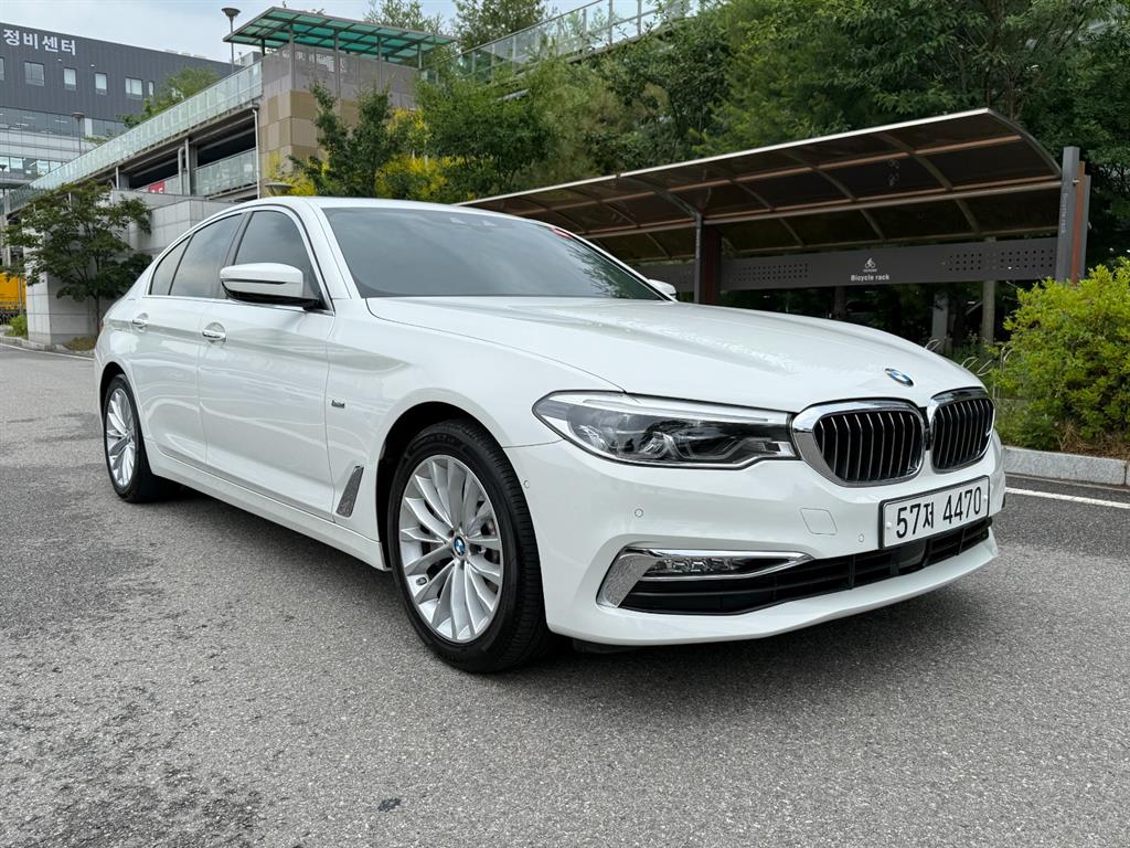 BMW 5 Series - Vista 10
