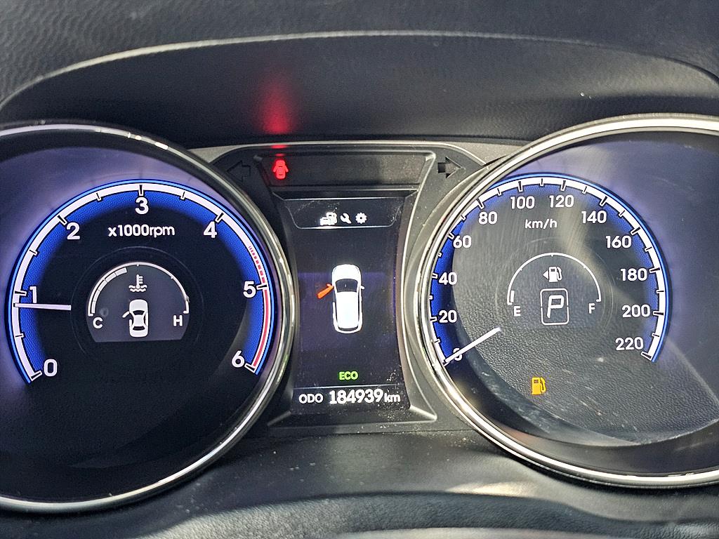HYUNDAI Tucson - Vista 9
