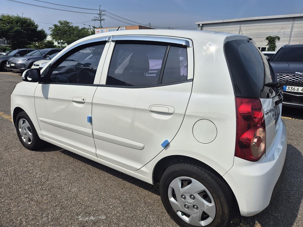 KIA Morning - Vista 6