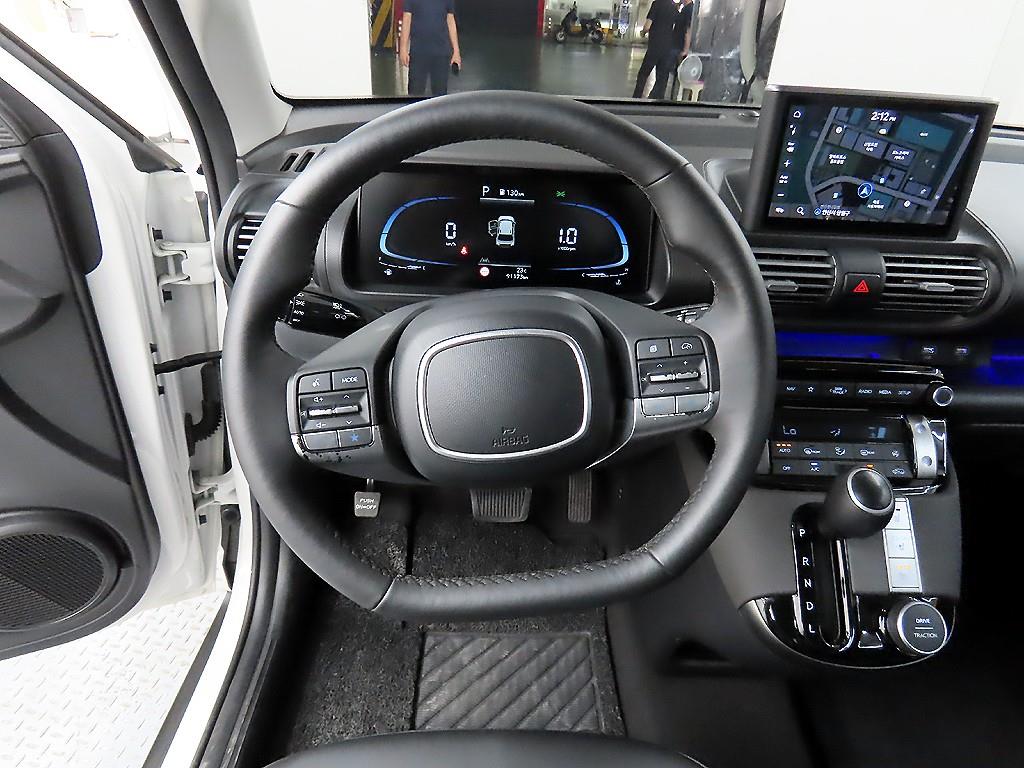 HYUNDAI Casper - Vista 11