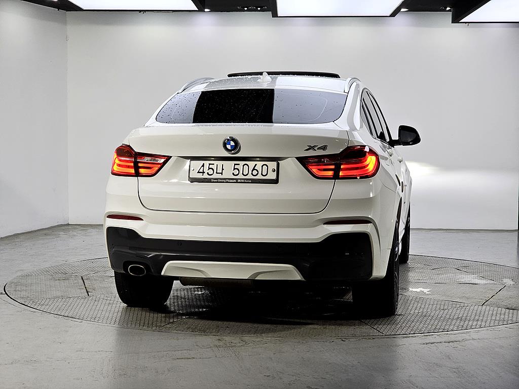 BMW X4 - Vista 3