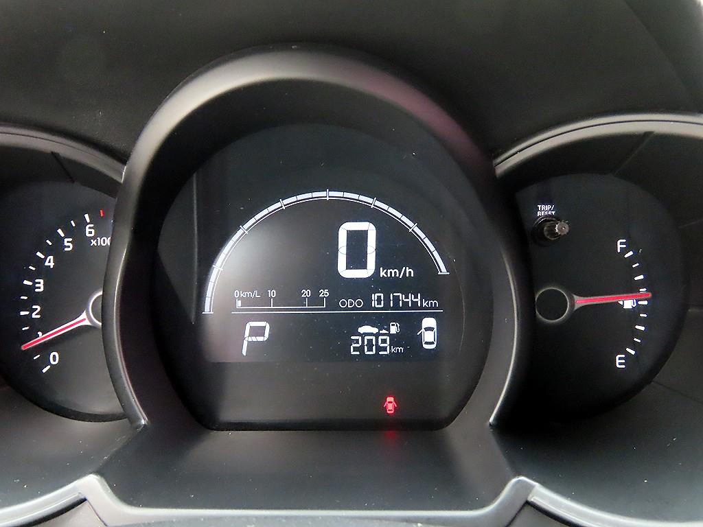 KIA Morning - Vista 11
