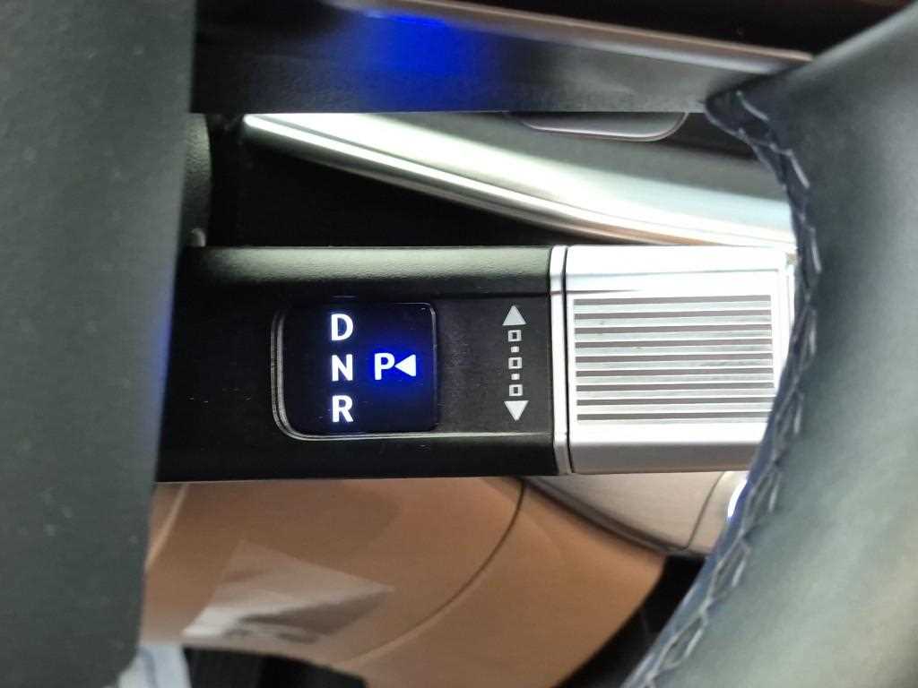 HYUNDAI Grandeur - Vista 8