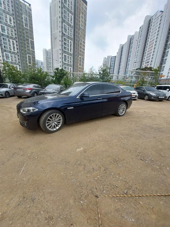BMW 5 Series - Vista 2