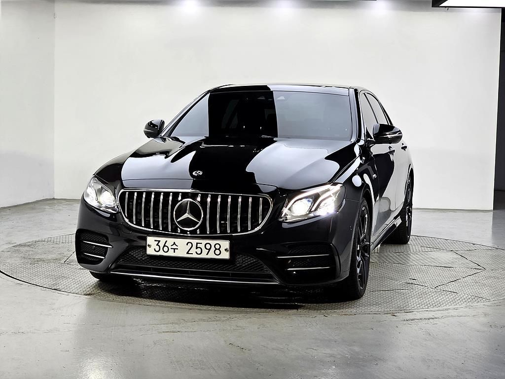 Mercedes Benz E class - Vista 2