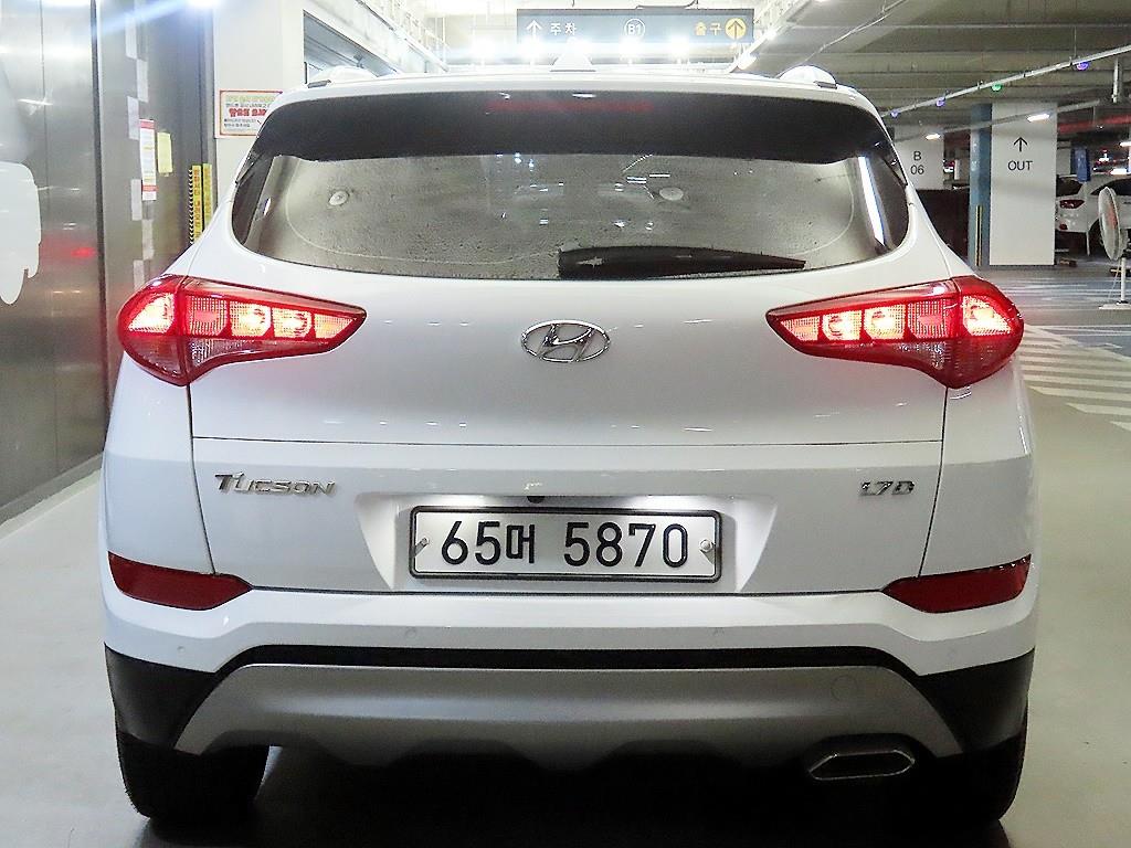 HYUNDAI Tucson - Vista 7