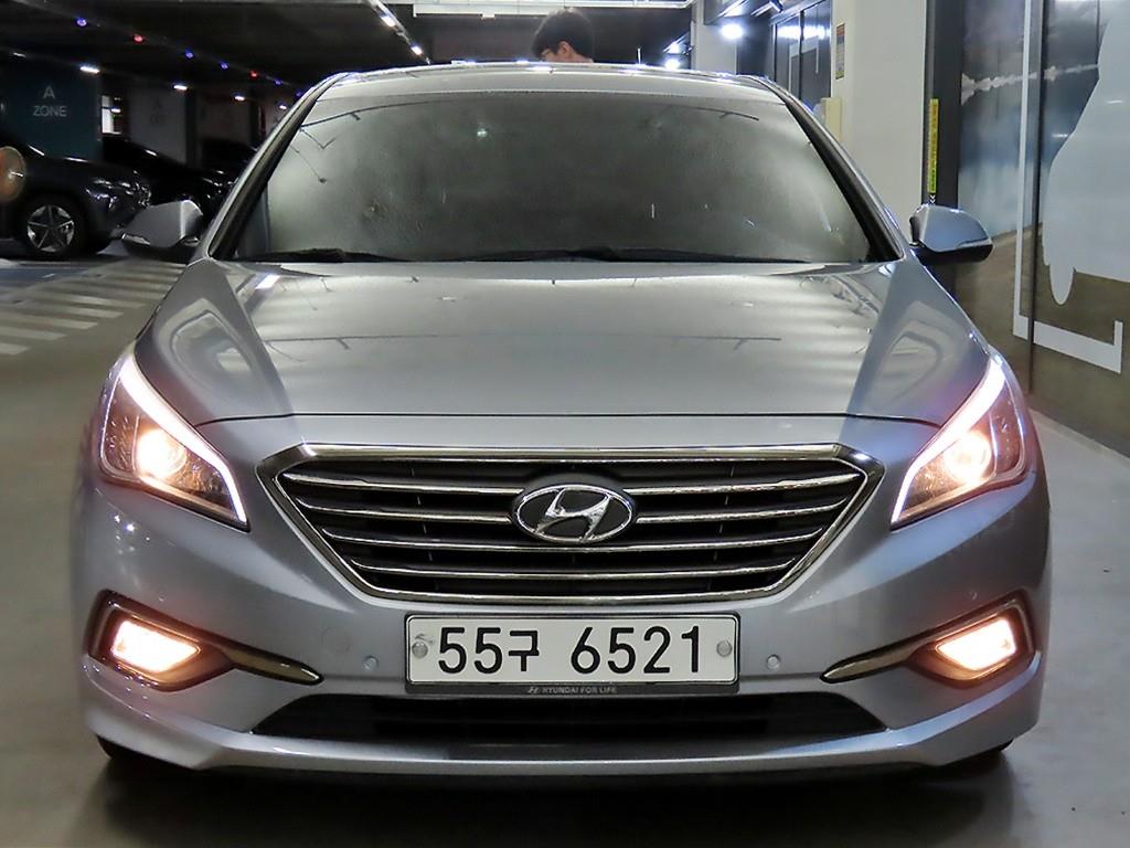 HYUNDAI Sonata - Vista 2