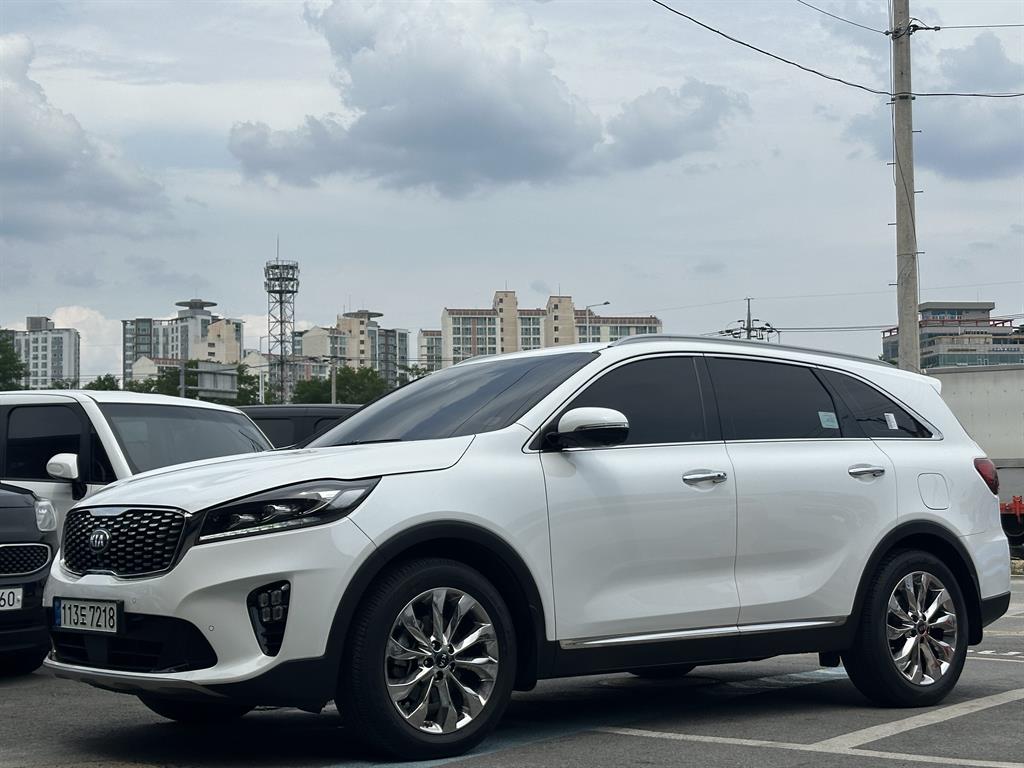 KIA Sorento 2019 Blanco - Importación desde Corea - HF Imports Iquique - Foto 1