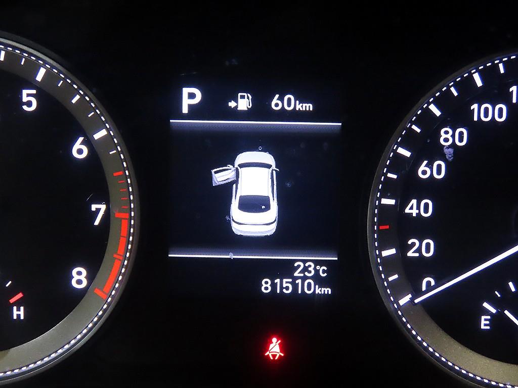 HYUNDAI Grandeur - Vista 11