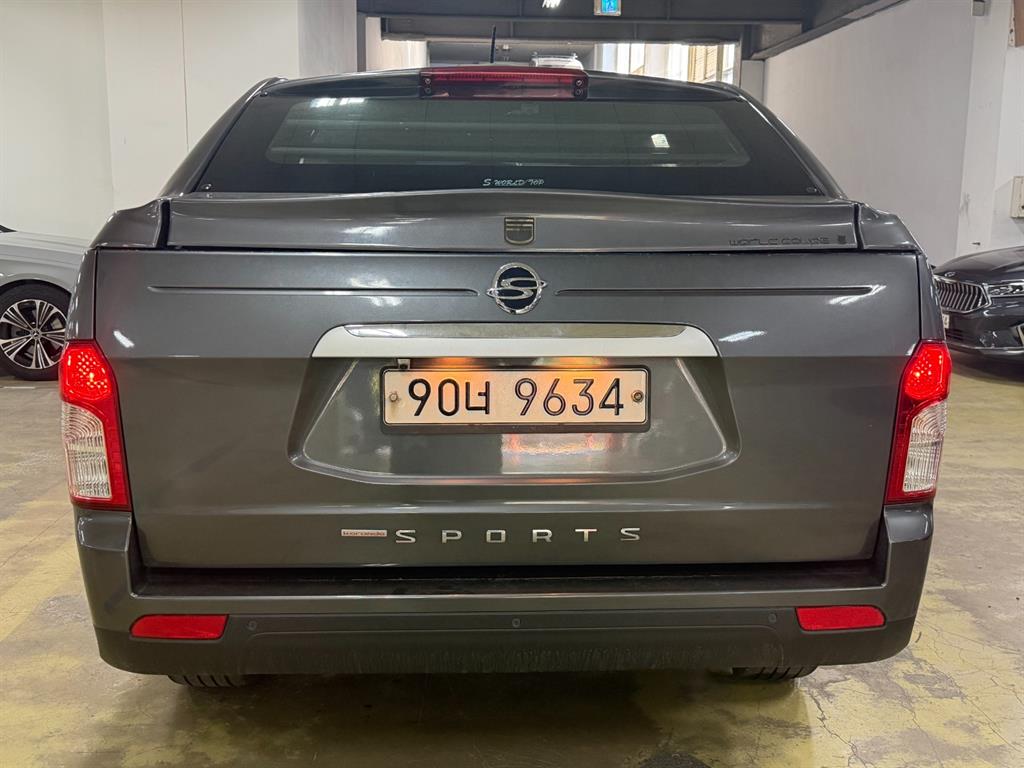 Ssangyong Korando - Vista 6