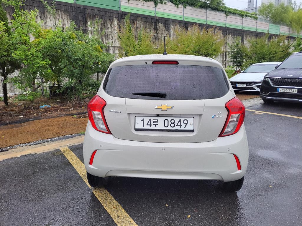Chevrolet Spark - Vista 6