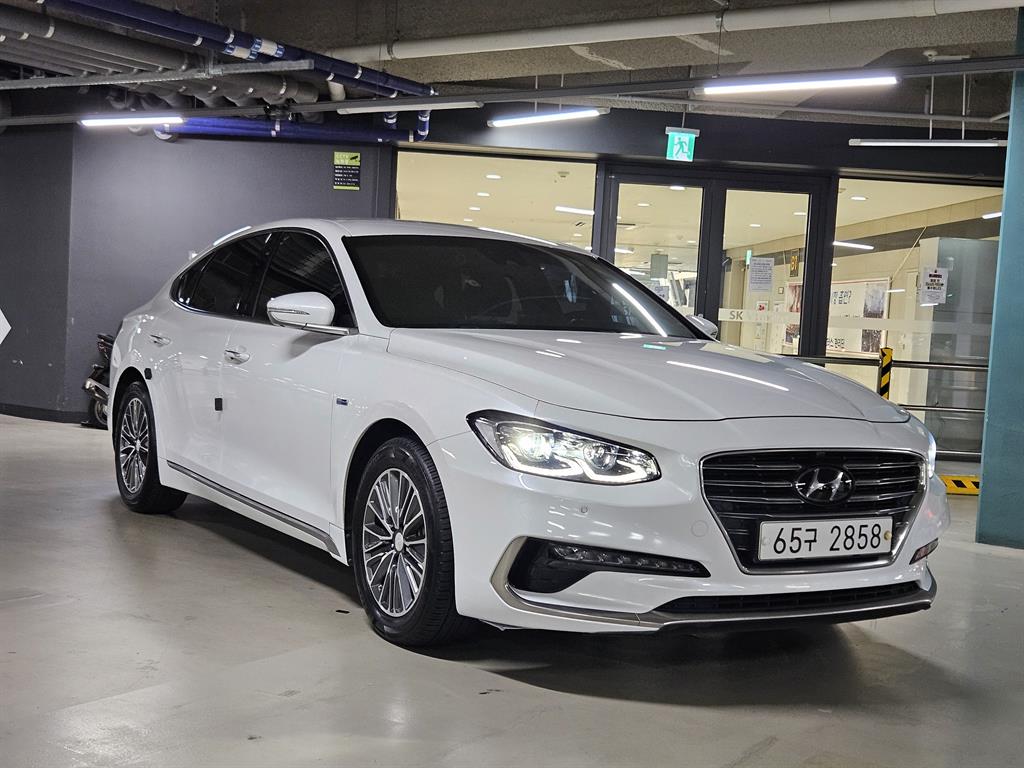 HYUNDAI Grandeur 2018 Blanco - Importación desde Corea - HF Imports Iquique - Foto 1