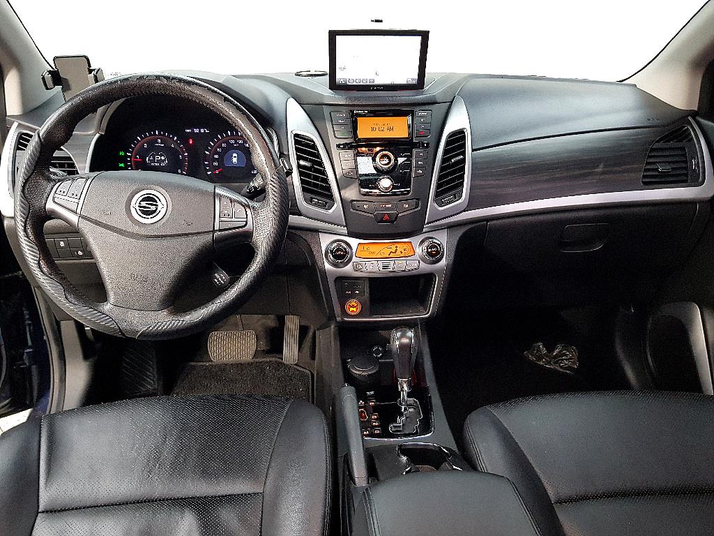 Ssangyong Korando - Vista 7