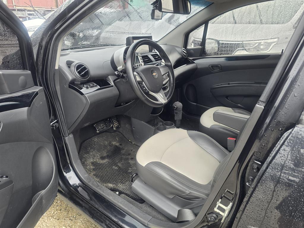 Chevrolet Spark - Vista 6