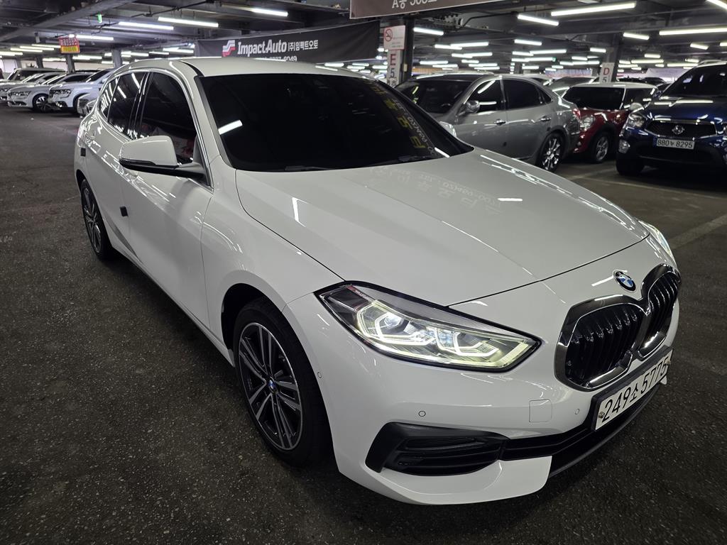 BMW 1 series - Vista 3