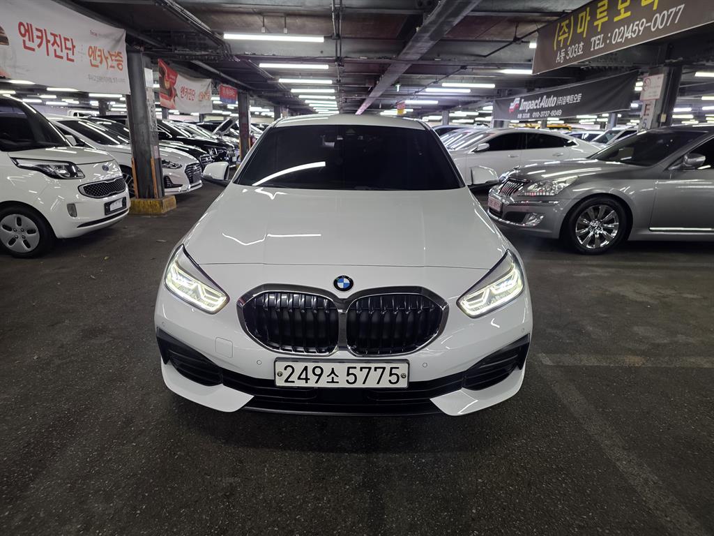 BMW 1 series 2022 Blanco - Importación desde Corea - HF Imports Iquique - Foto 1
