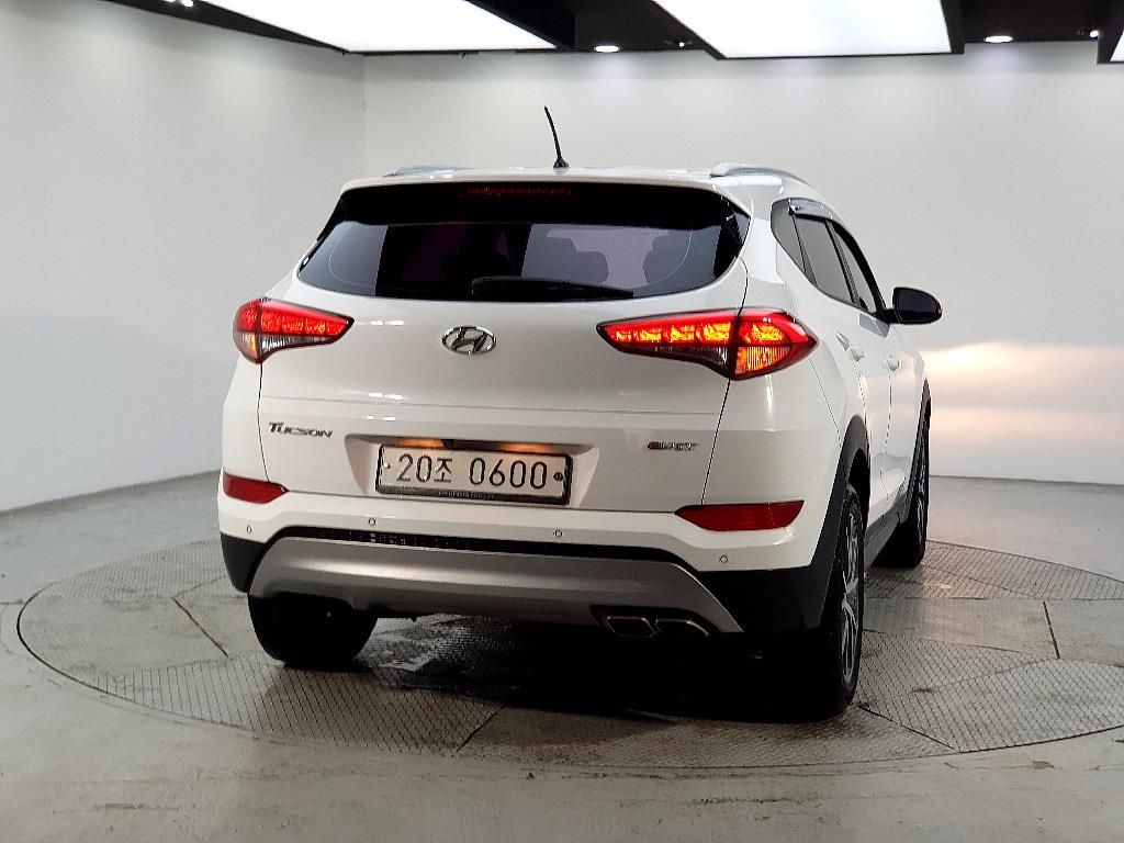 HYUNDAI Tucson - Vista 3