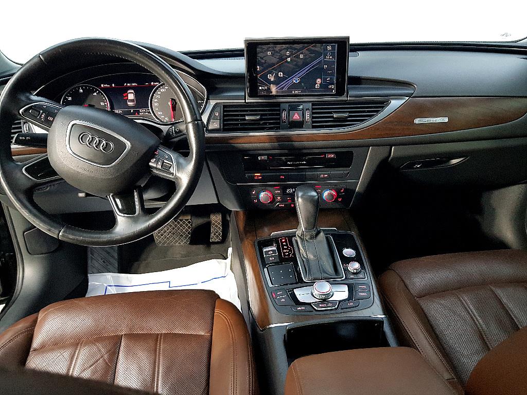 Audi A6 - Vista 5