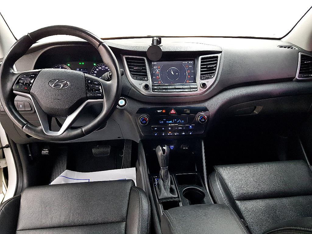 HYUNDAI Tucson - Vista 7