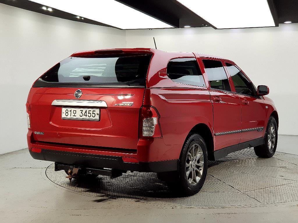 Ssangyong Korando - Vista 6