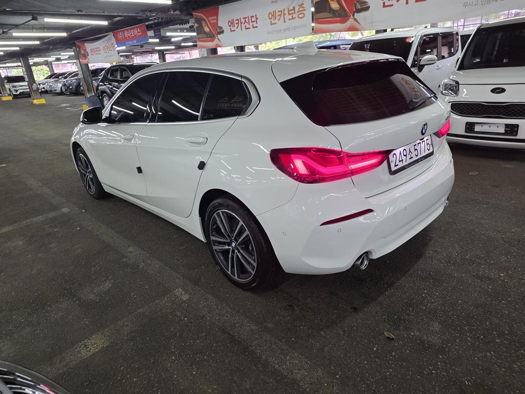 BMW 1 series - Vista 8