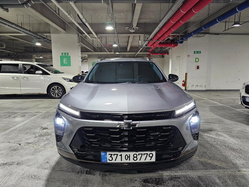 Chevrolet Trax 2024 Gris - Importación desde Corea - HF Imports Iquique - Foto 1
