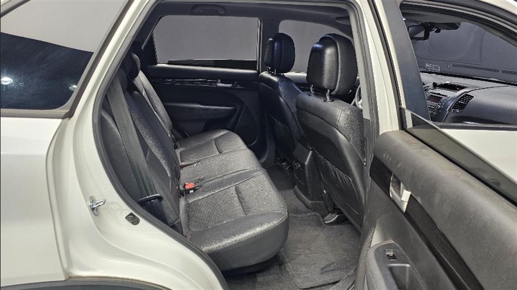 KIA Sorento 2011 Blanco - Importación desde Corea - HF Imports Iquique - Foto 14