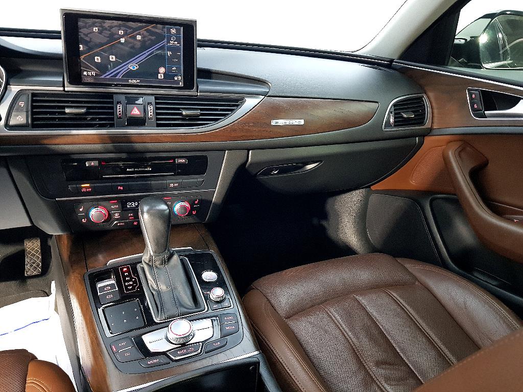 Audi A6 - Vista 10