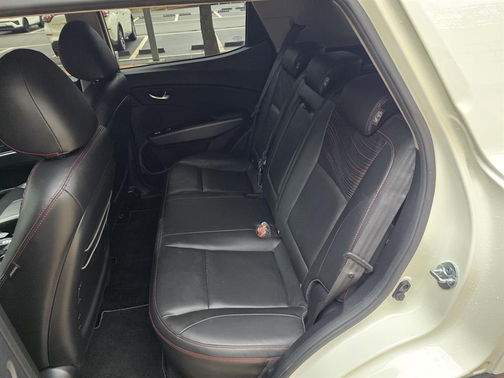 Ssangyong Tivoli 2019 Blanco - Importación desde Corea - HF Imports Iquique - Foto 13