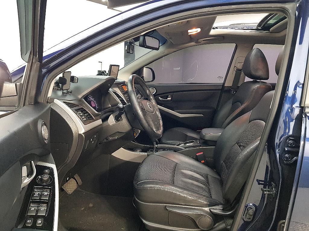 Ssangyong Korando - Vista 10